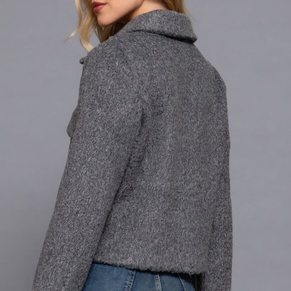 Long Slv Teddy Fleece Short Jacket - Picture 6 of 6